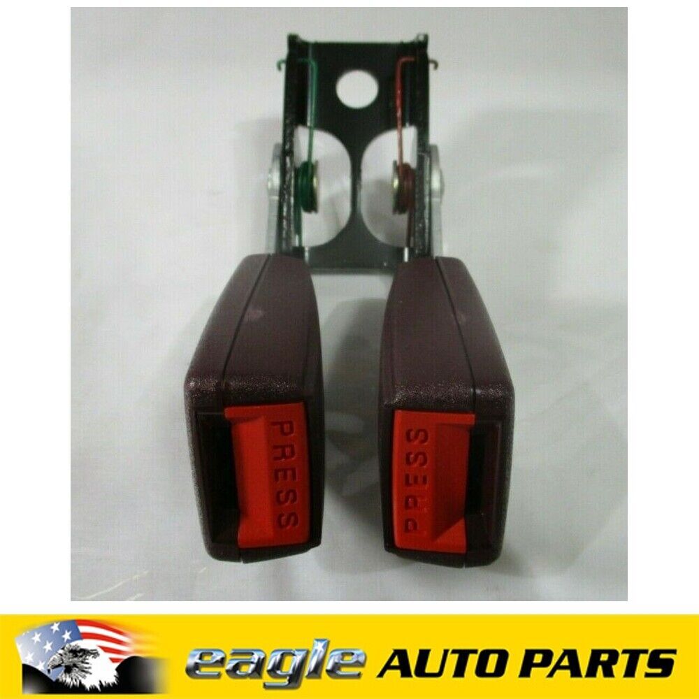 CHEV SUBURBAN 3RD ROW CENTRE SEAT BELT BUCKLES OE # 15153089