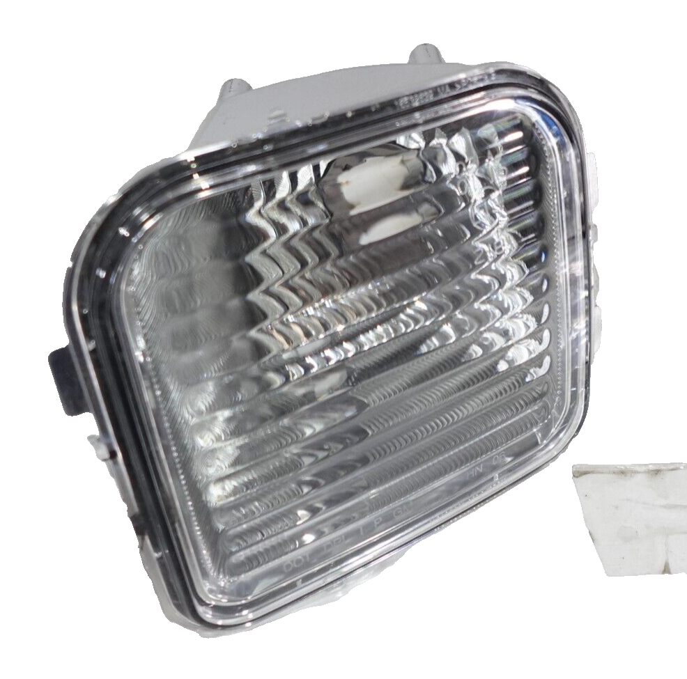 HUMMER H3 TURN SIGNAL & PARK LAMP 2007 - 2010 # 15816666