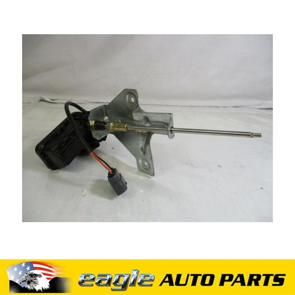 Genuine SAAB 9000 1991 - 94 4, 5 Door L/H Front Headlamp Wiper Motor # 4094942