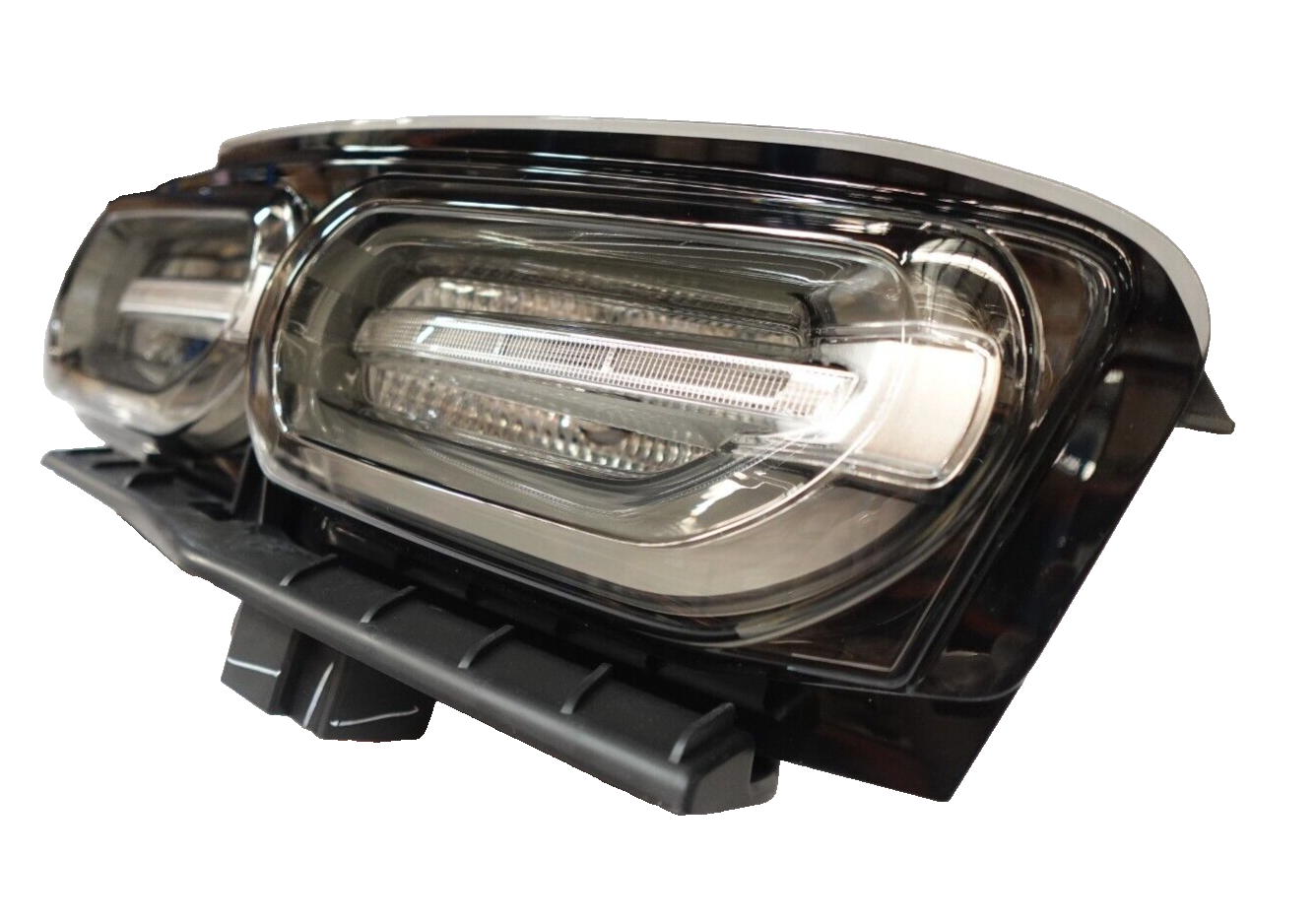 Chev Camaro Left Hand Side Tail Light 2019 2020 Genuine GM # 84725131