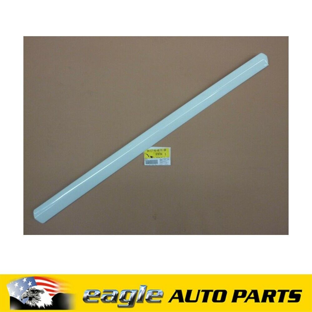 HOLDEN RA RODEO 2003 RIGHT HAND FRONT DOOR MOULD WHITE NOS # 8973957640
