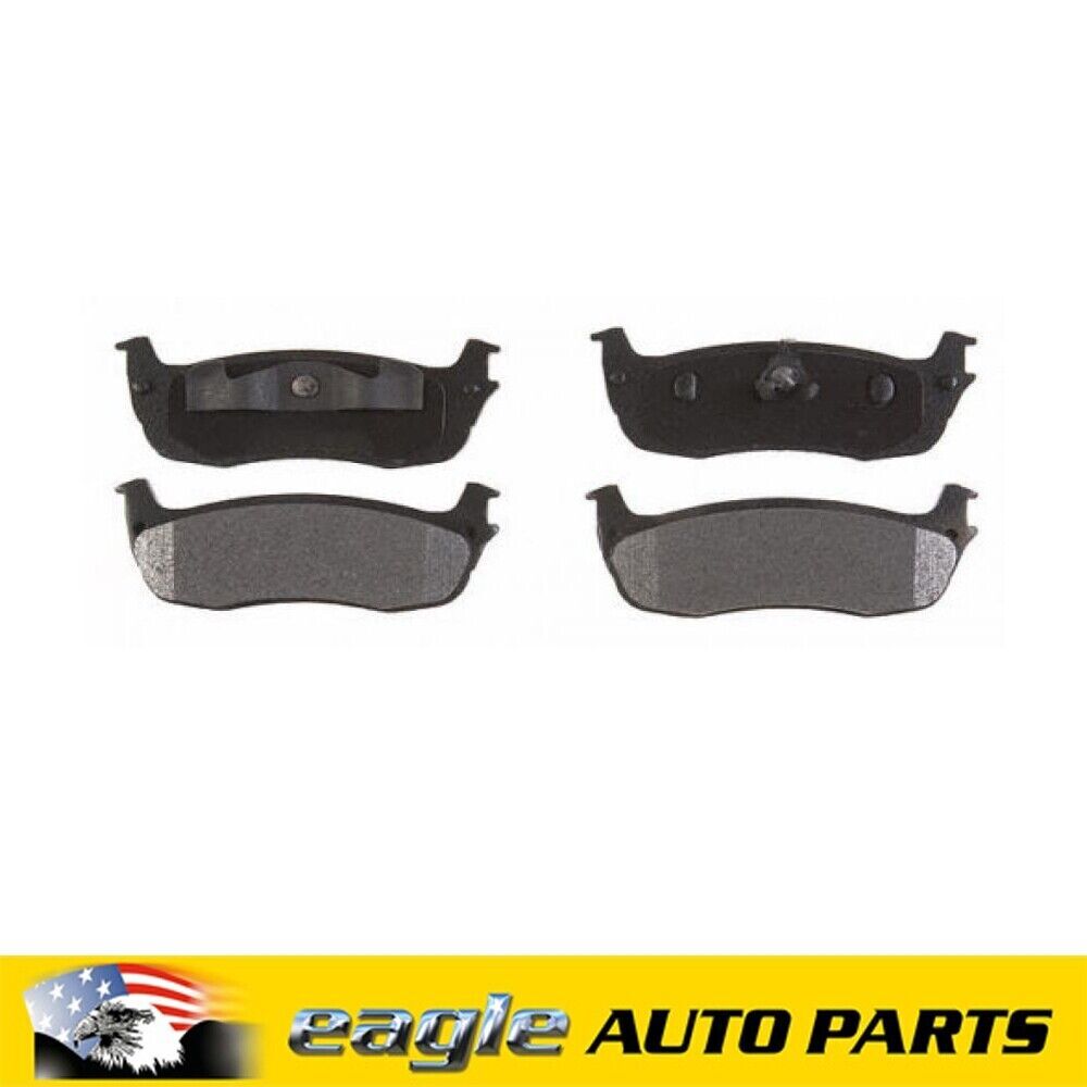 LINCOLN NAVIGATOR REAR BRAKE PADS 1998 1999 2000 # D711MX