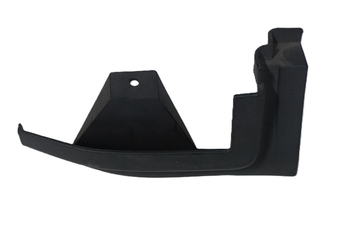HOLDEN SUBURBAN GUARD EXTENSION LEFT HAND FRONT GMC 94-98 # 12375170