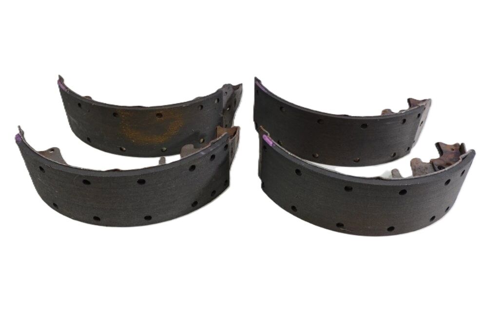 CHEV C/K 2500 3500 TRUCK 1992 - 1999 BRAKE SHOES 3.5" DIAMETER # 15665563