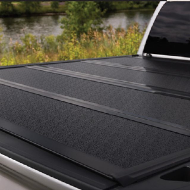 CHEVROLET SILVERADO 1500 TRIFOLD TONNEAU COVER GENUINE GM # 19434573