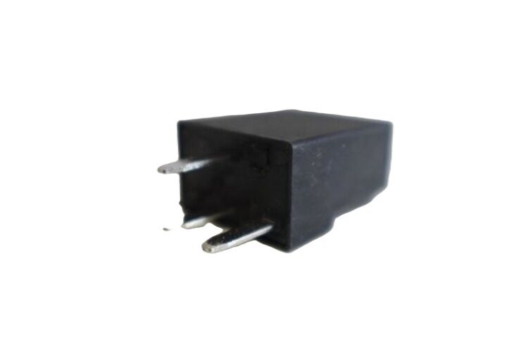 CHEV SSR 2003 - 2006 HEADLIGHT RELAY # 20601