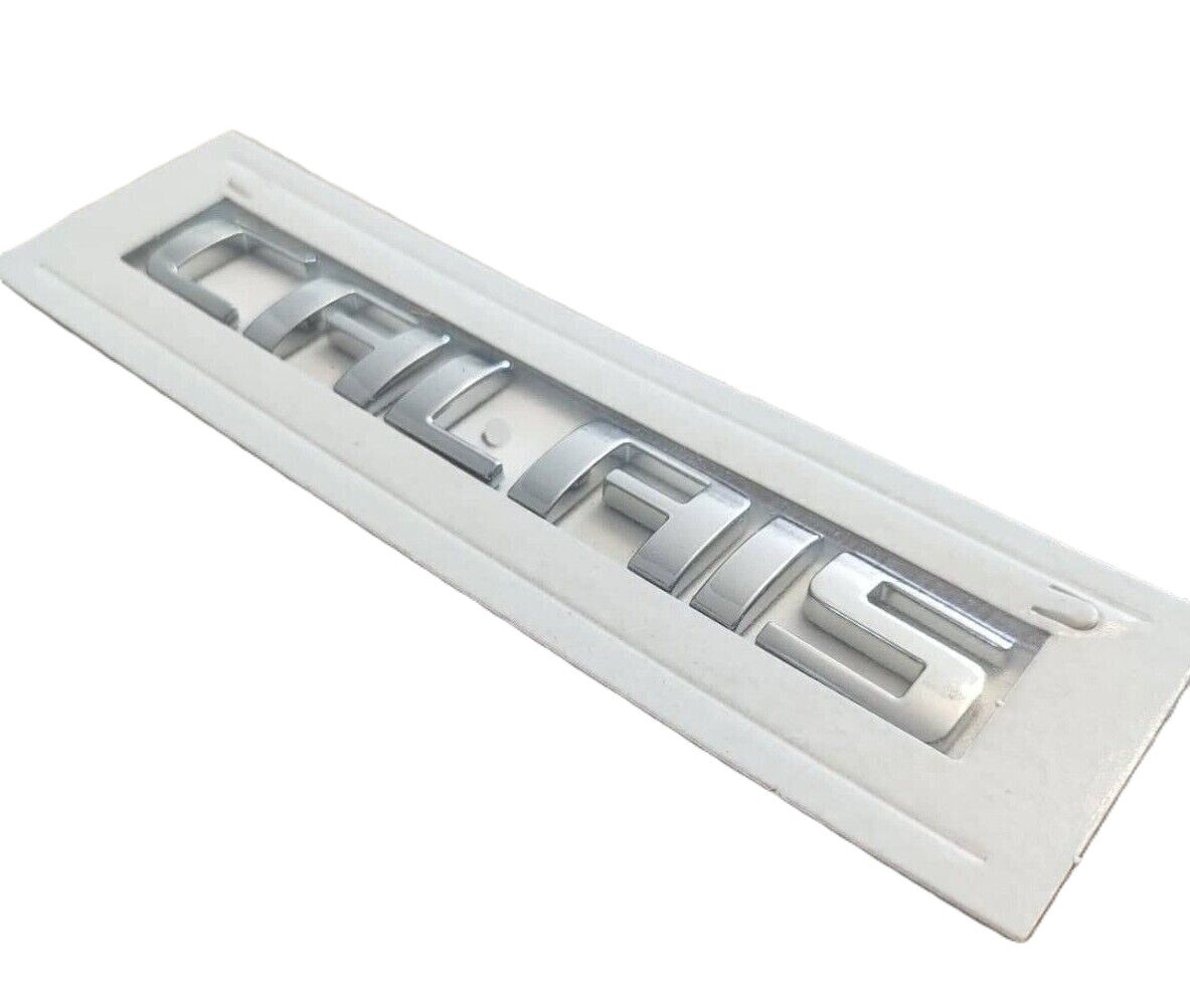 HOLDEN ZB COMMODORE LIFTBACK REAR LIFTBACK " CALAIS " EMBLEM 39068393