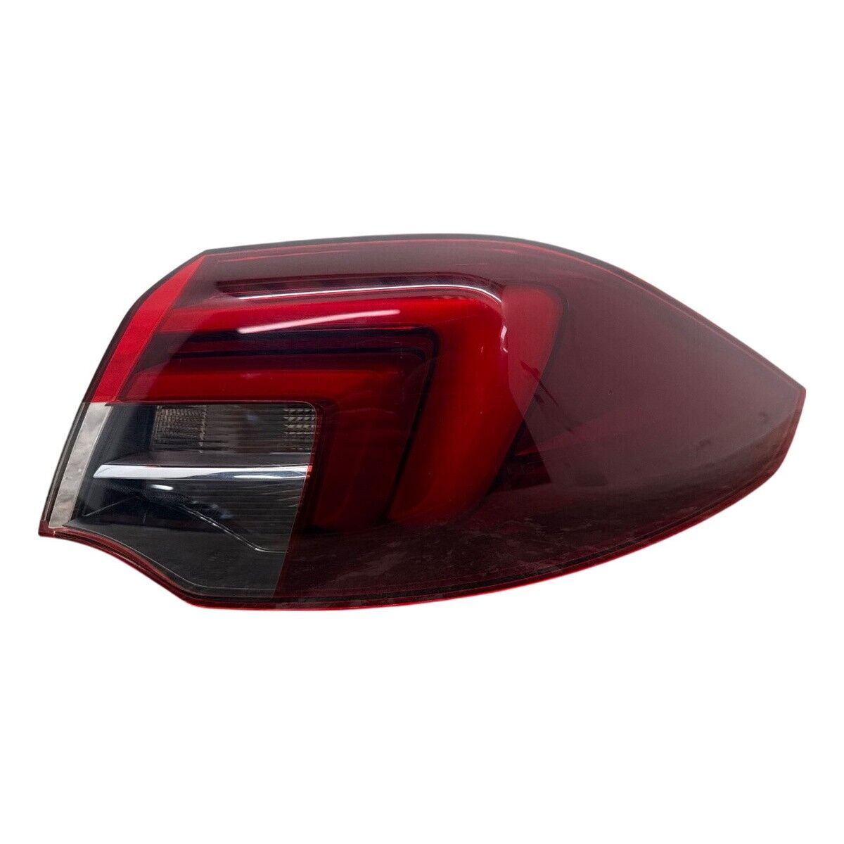HOLDEN ZB COMMODORE LIFTBACK RIGHT HAND REAR TAIL LIGHT 39125832