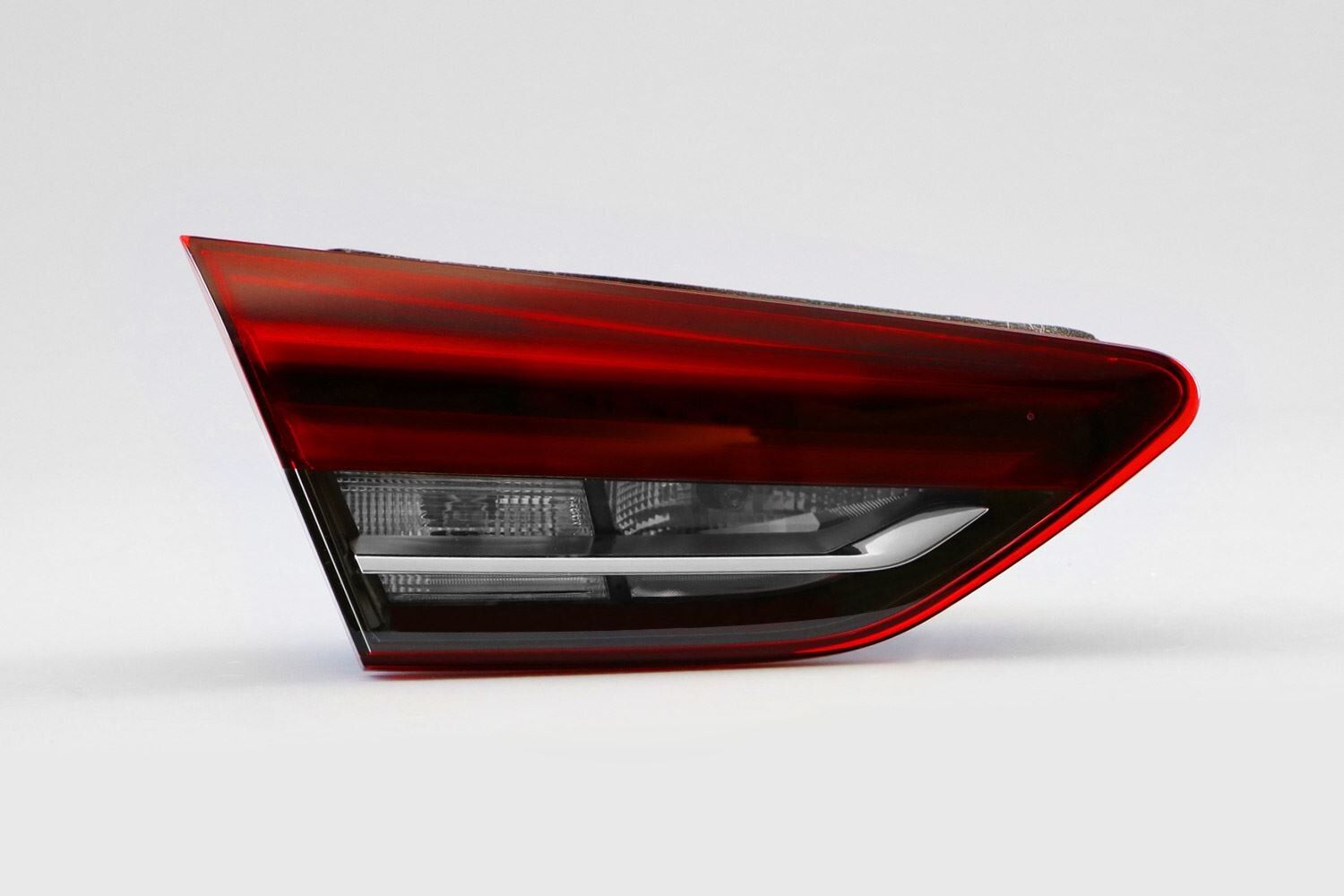 HOLDEN ZB COMMODORE LIFTBACK LEFT HAND REAR TAILGATE LAMP