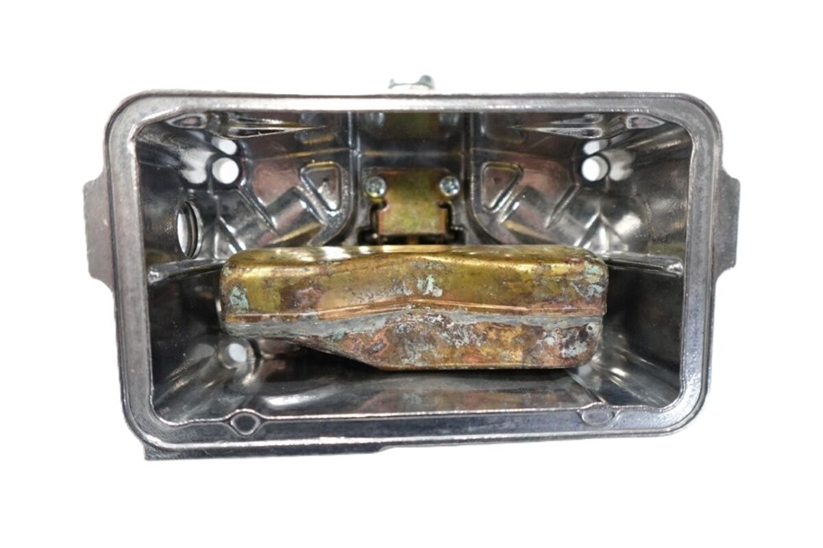 BRAWLER 670CFM CARBURETOR REAR FUEL BOWL TAKE OFF # 67256-REAR-TO