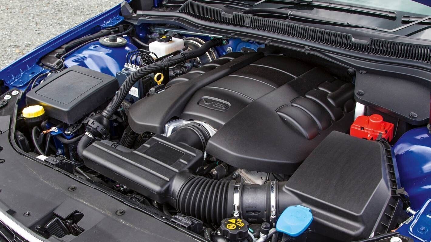 Holden VF Commodore LS3 Engine Cover Black Genuine GM — Eagle Auto Parts