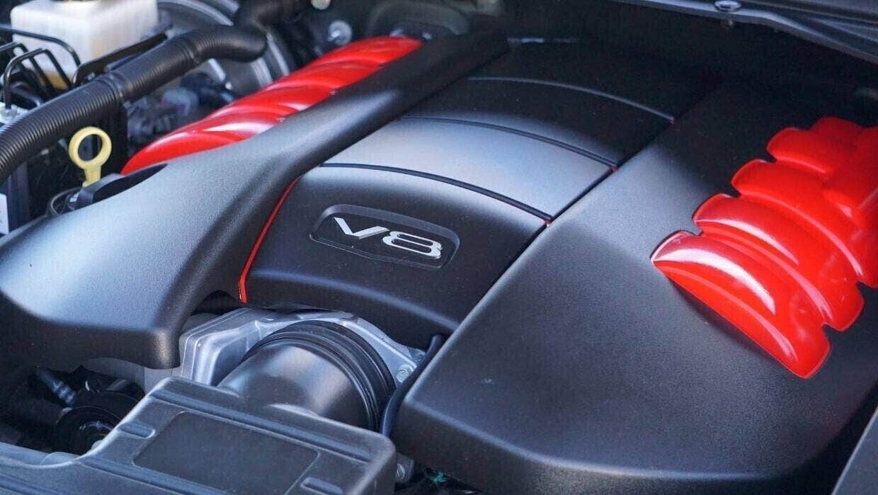Holden New Pitch Black & Red Engine Cover for VF Commodore 6.2 litre LS3 Genuine