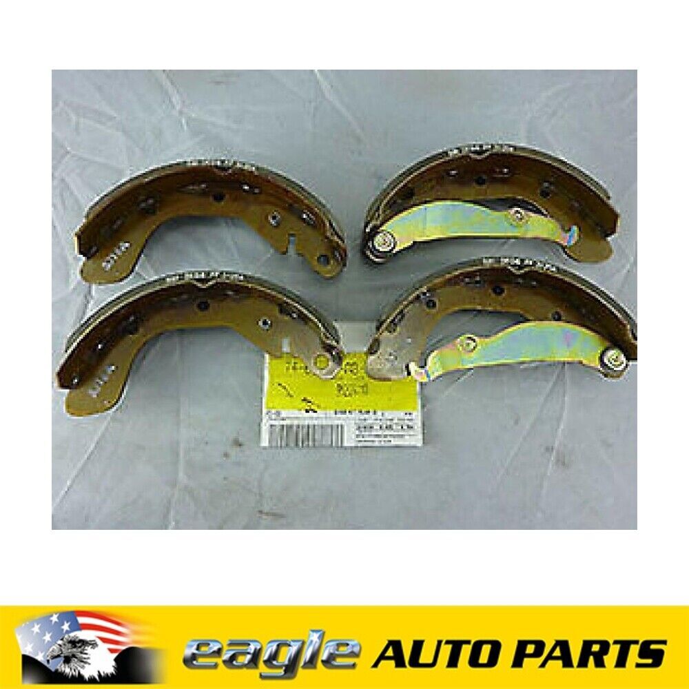 DAEWOO ESPERO 95 97 REAR BRAKE SHOES NOS 96226110 — Eagle Auto Parts