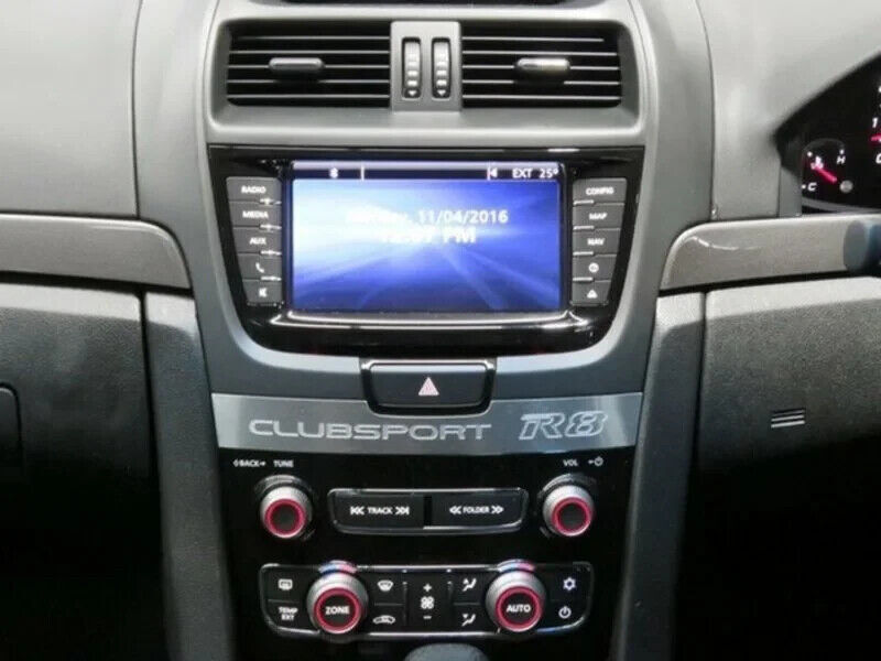 HSV VE E3 Clubsport R8 IQ Radio Facia Applique # B06-100607