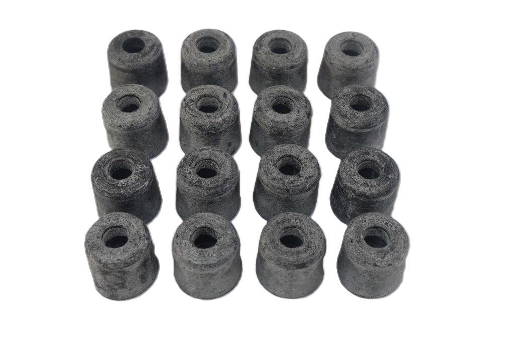 FORD CLEVELAND ENGINE VALVE STEM SEALS # B45399