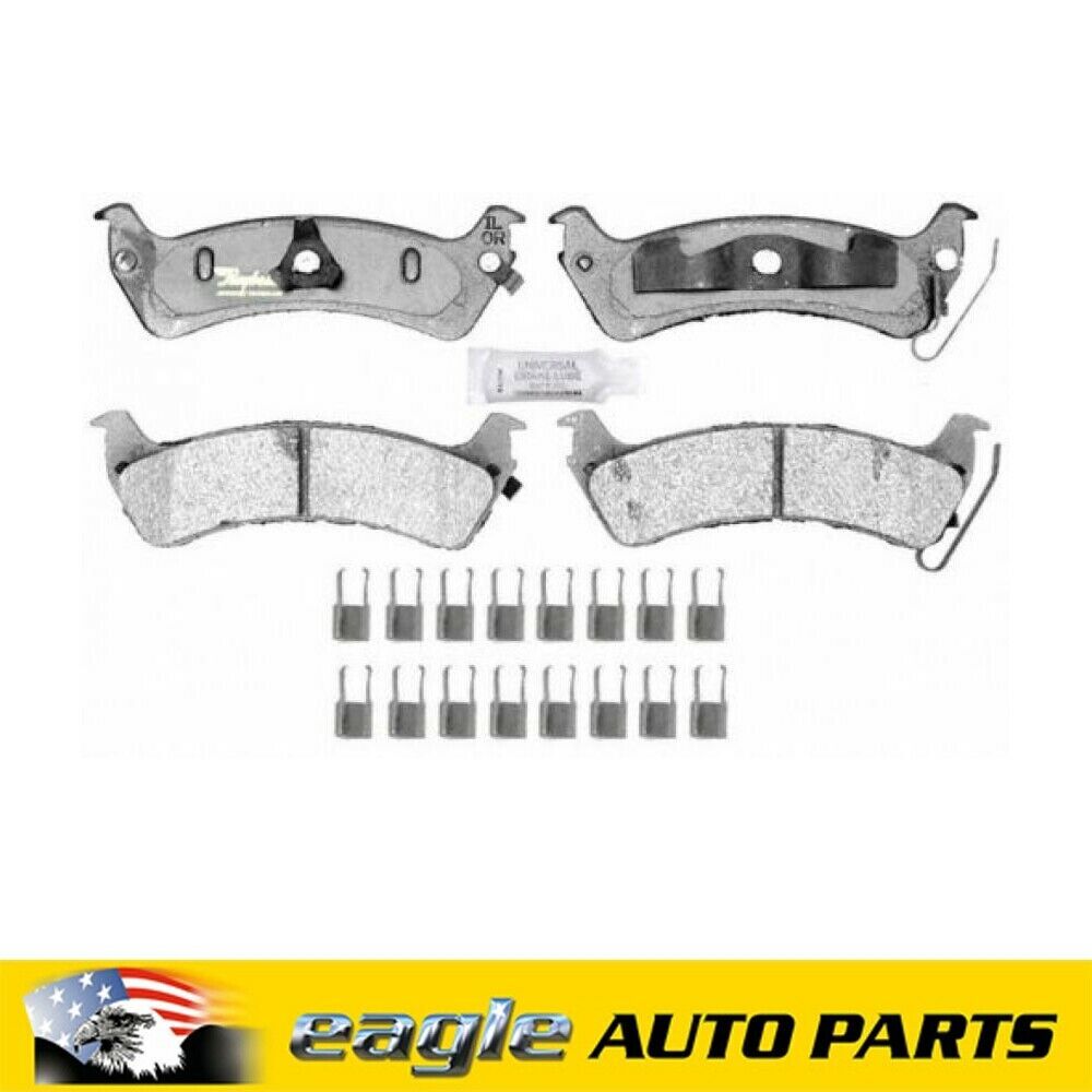 Carquest Ceramic Rear Brake Pads D666 – Jeep Grand Cherokee 94-98, Wrangler 97-98, 4-Pack