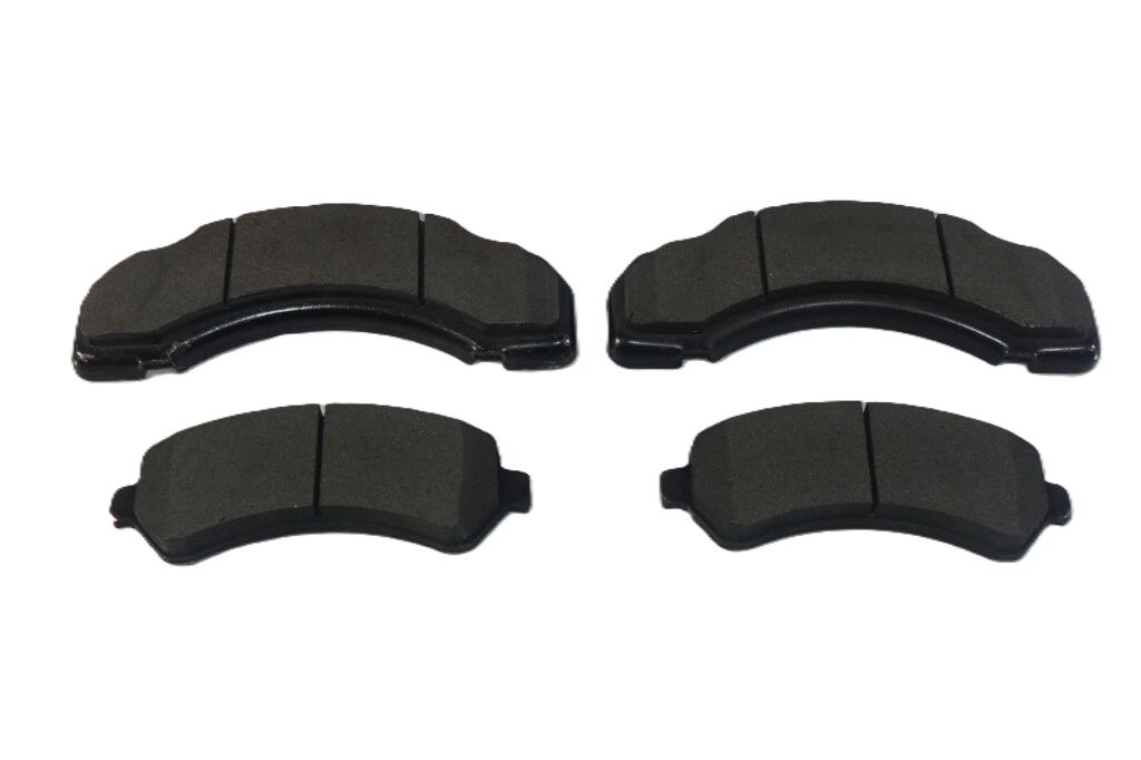 CHEV C3500 & C3500HD 1994 - 2002 FRONT OR REAR DISC BRAKE PAD SET