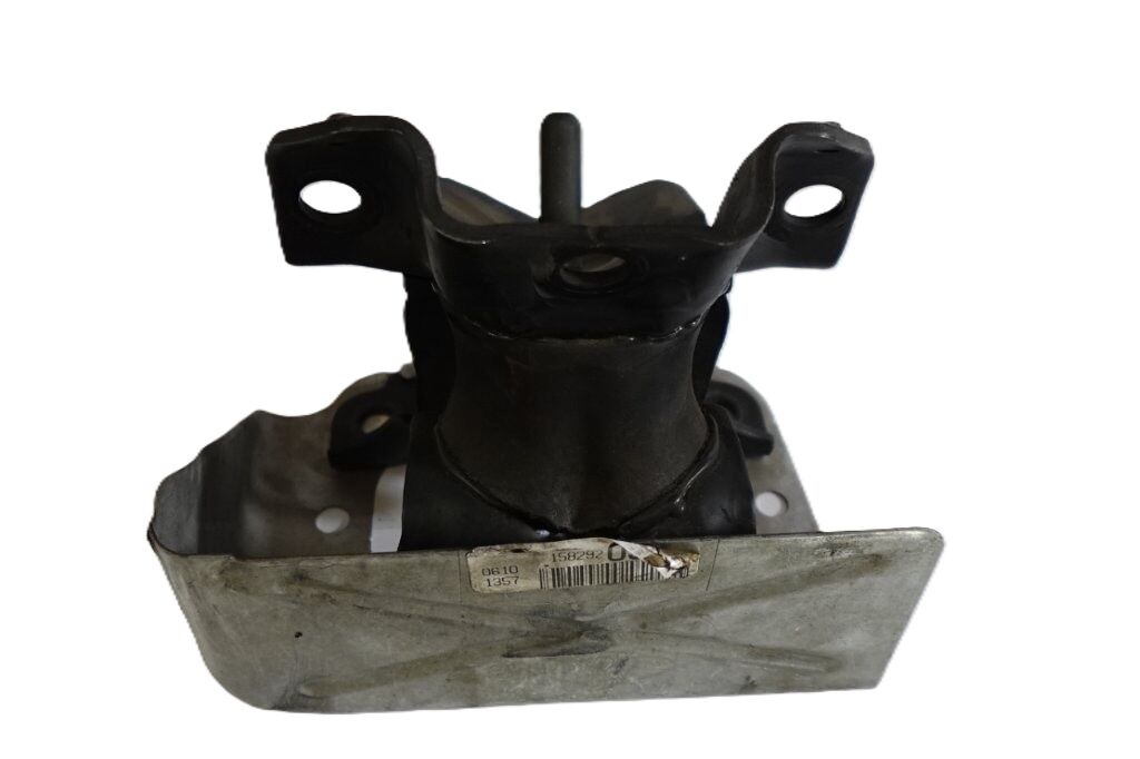 CHEV SILVERADO V6 V8 2007 - 2013 FRONT ENGINE MOUNT # M4000